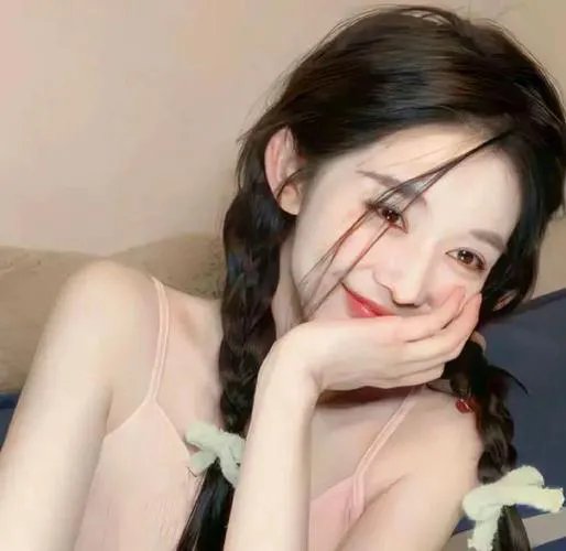 二人漫步几春秋