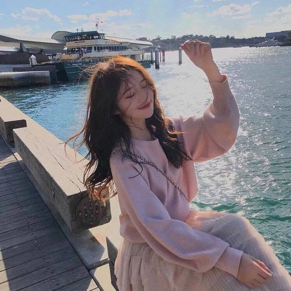 九个女仔一只鬼