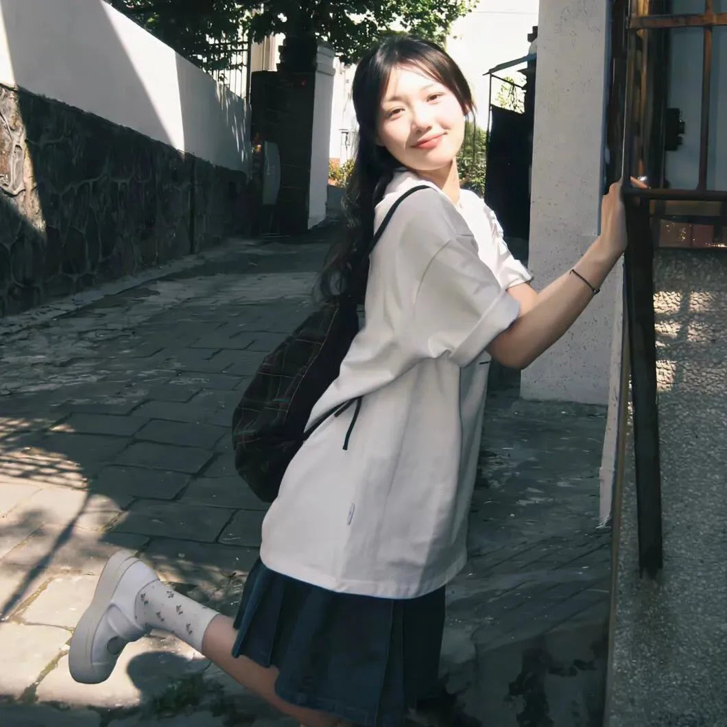 百濑，朝向这边